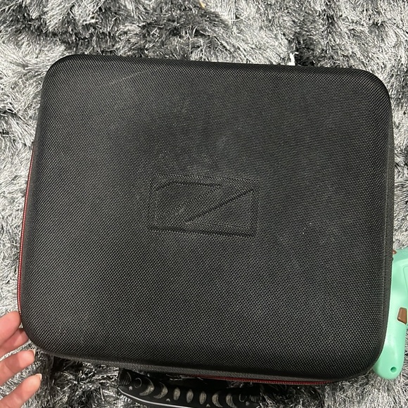 Nintendo Switch 1st model with vans & accessories - Picture 12 of 14